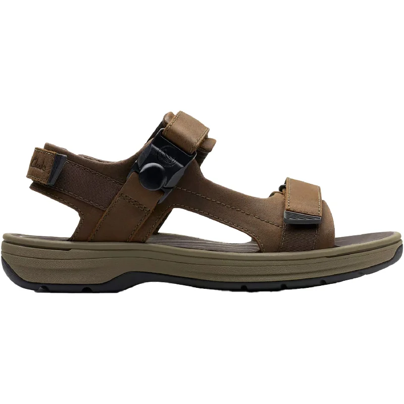 Men's sandals with a pointed toe for a stylish lookMen's Clarks Saltway Trail Dark Brown Leather Men's sandals with a pointed toe for a stylish lookMen's Clarks Saltway Trail Dark Brown Leather