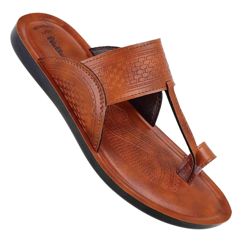 Waterproof men's sandals for water activitiesMen's Kolhapuri Chappal - WG5577 Tan