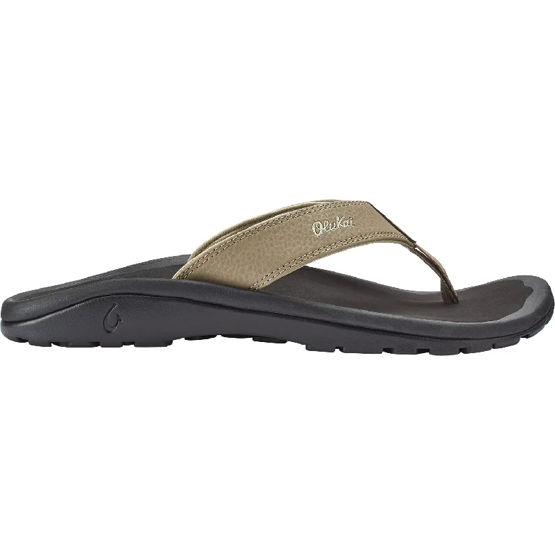 Men's sandals with a perforated leather upper for ventilationMen's OluKai Ohana Pavement Synthetic