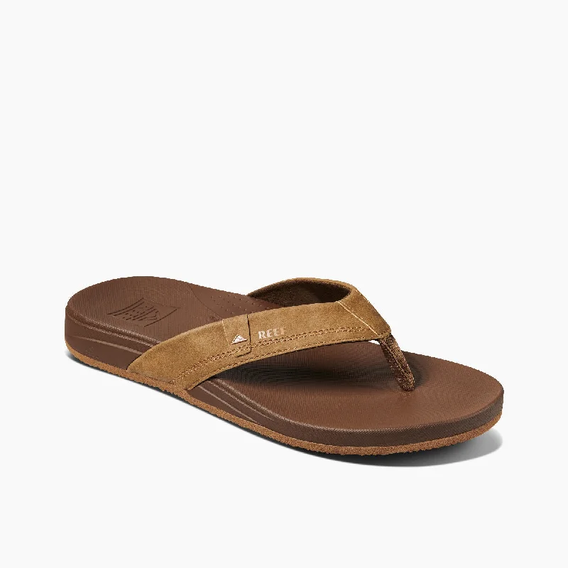 Men's leather sandals with an adjustable strapCushion Spring