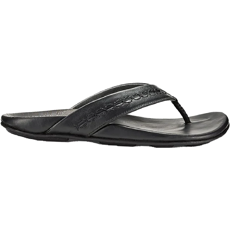 Men's sandals in a neutral color like black or brownMen's OluKai Honoli'i Black/Black Leather Men's sandals in a neutral color like black or brownMen's OluKai Honoli'i Black/Black Leather