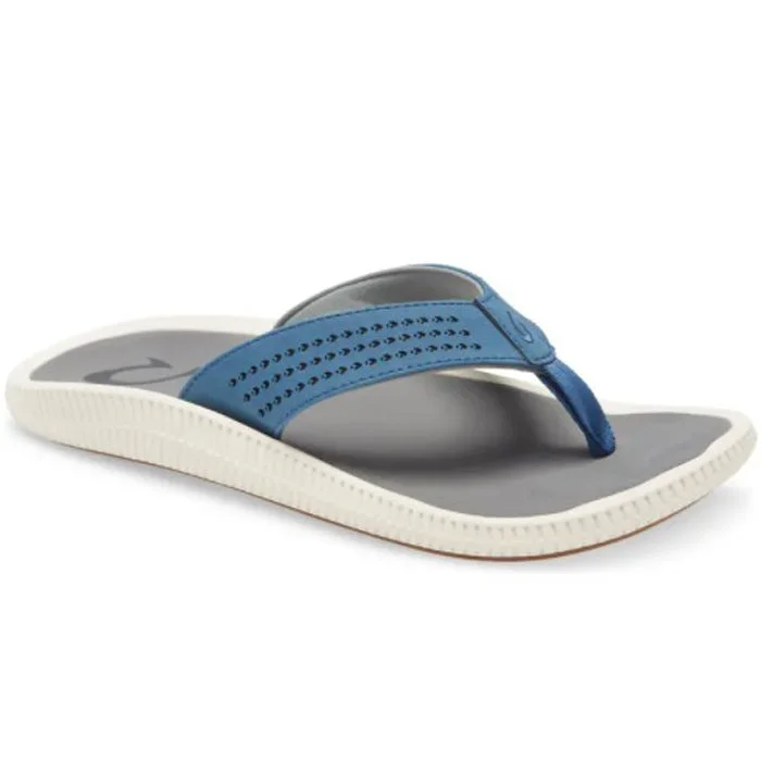 Men's sandals with a durable outer soleOluKai Men's Ulele Salt Blue/Charcoal