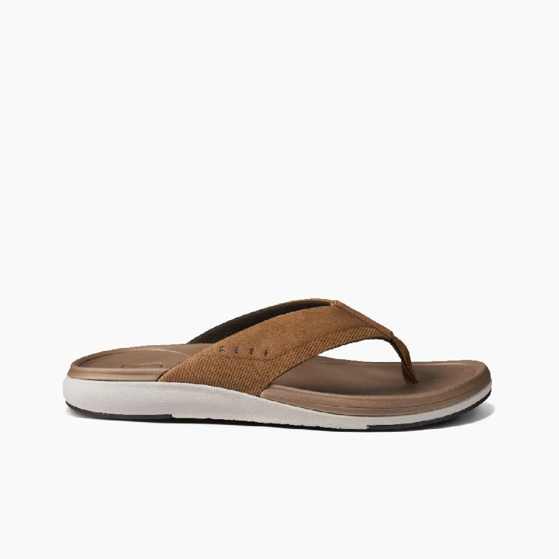 Flip - flop style men's sandals for beach wearReef Men's Cushion Norte - Tan