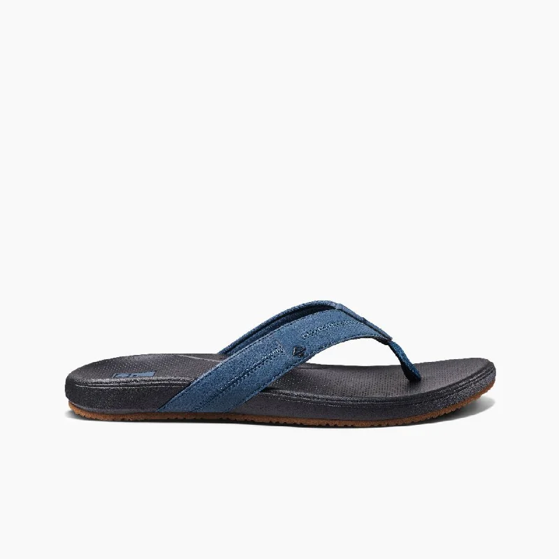 Men's sandals with a contrast stitching detailReef Men's Cushion Phantom 2.0 - Orion/Black Men's sandals with a contrast stitching detailReef Men's Cushion Phantom 2.0 - Orion/Black