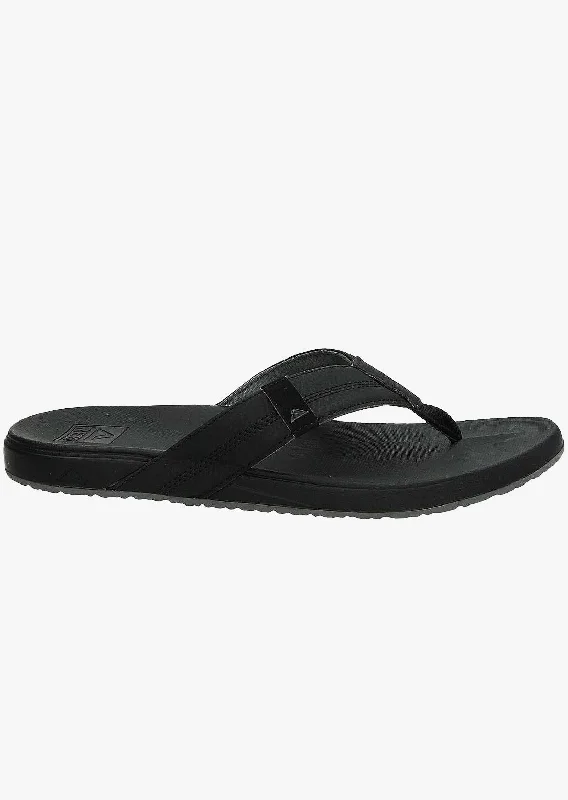 Flip - flop style men's sandals for beach wearReef Men's Cushion Phantom Sandals