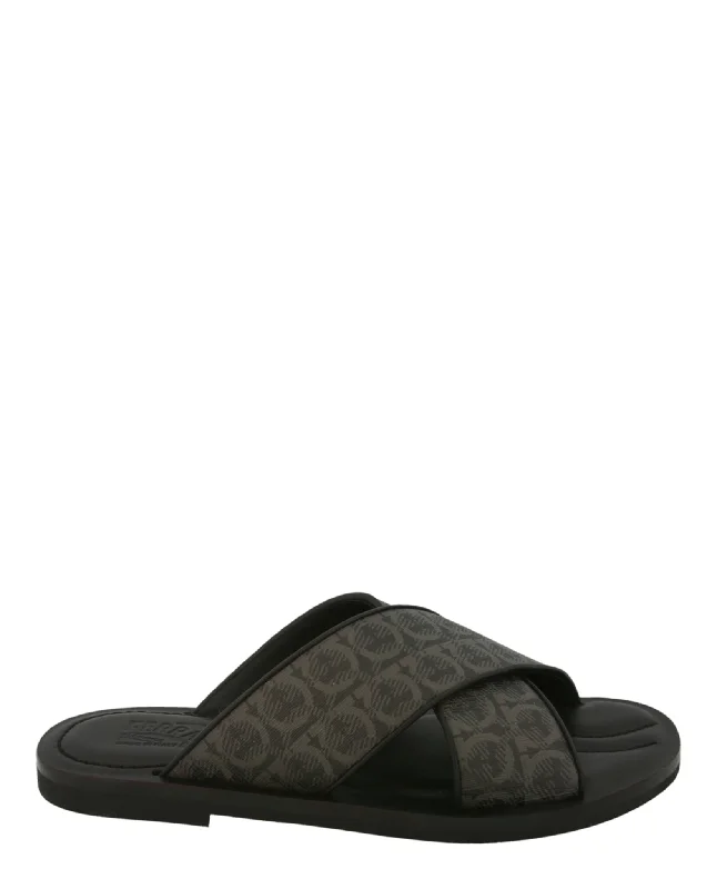 Men's sandals with a perforated leather upper for ventilationSion Gancini Sandals