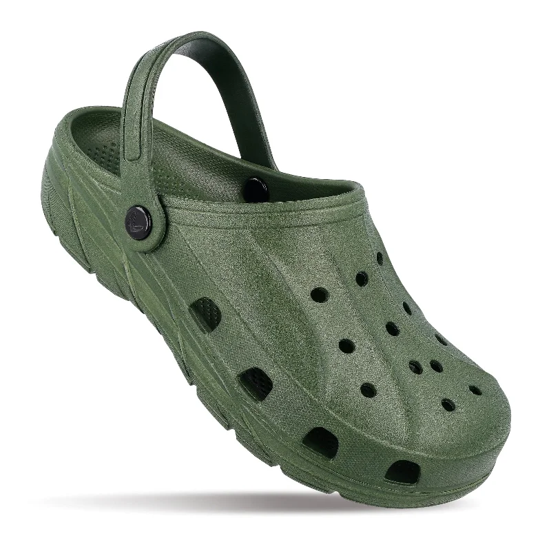 Men's sandals with a durable outer soleWalkaroo Mens Clogs  - WC4838 Olive