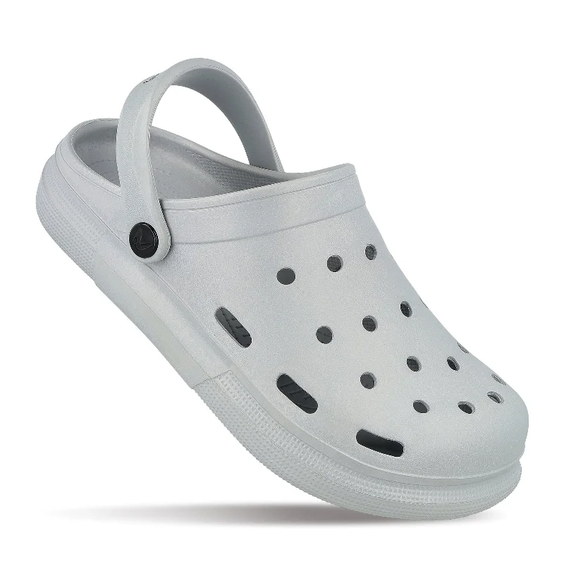 Men's sandals with a buckle closureWalkaroo Mens Clogs  - WC4843 Light Grey
