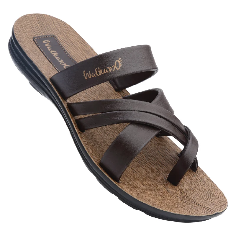 Men's sandals with a perforated leather upper for ventilationMen's Daily Wear Sandals - W5687 Brown Men's sandals with a perforated leather upper for ventilationMen's Daily Wear Sandals - W5687 Brown
