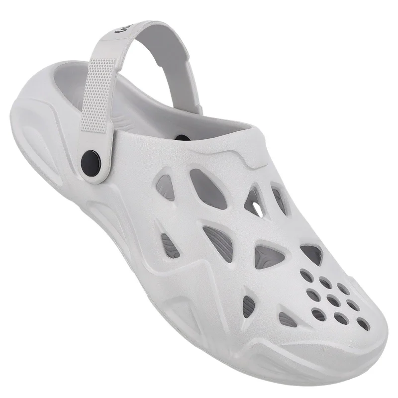 Men's sandals with a pointed toe for a stylish lookWalkaroo Men's Clogs - WC8763 Light Grey Men's sandals with a pointed toe for a stylish lookWalkaroo Men's Clogs - WC8763 Light Grey
