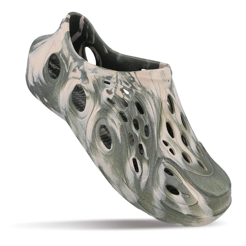 Men's sandals with a wide strap for supportWalkaroo Mens Superclogs - WC8710 Greige Olive Men's sandals with a wide strap for supportWalkaroo Mens Superclogs - WC8710 Greige Olive