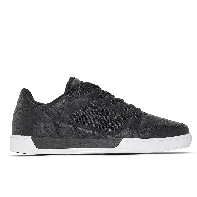 Men's casual shoes with a flexible rubber outsoleWallride