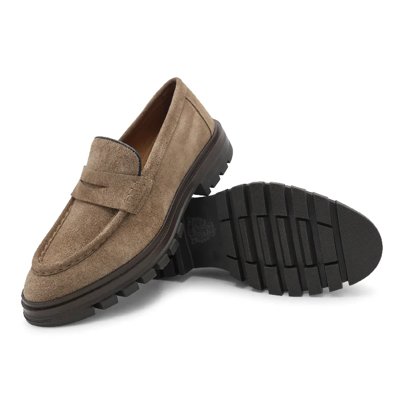 Men's loafers with a contrast stitching detail6674 - Beige Suede Chunky Loafer