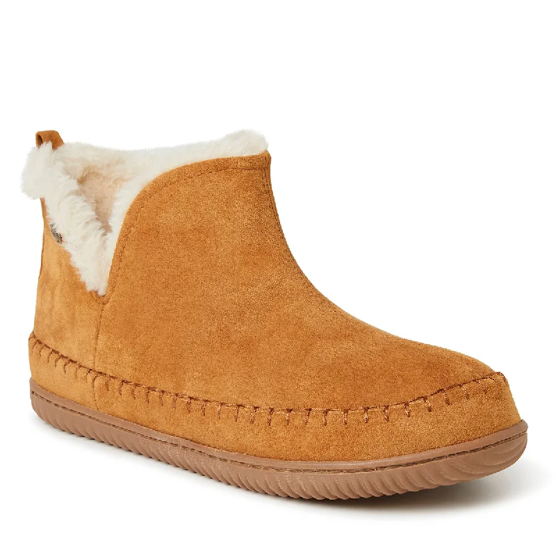 Men's slippers with a logo patch on the sideAlpine by Dearfoams Men’s Brixen Bootie Slipper Men's slippers with a logo patch on the sideAlpine by Dearfoams Men’s Brixen Bootie Slipper