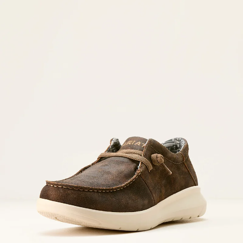 Men's casual shoes with a padded heel for comfortAriat Men's Hilo Casual Shoe in Western Brown