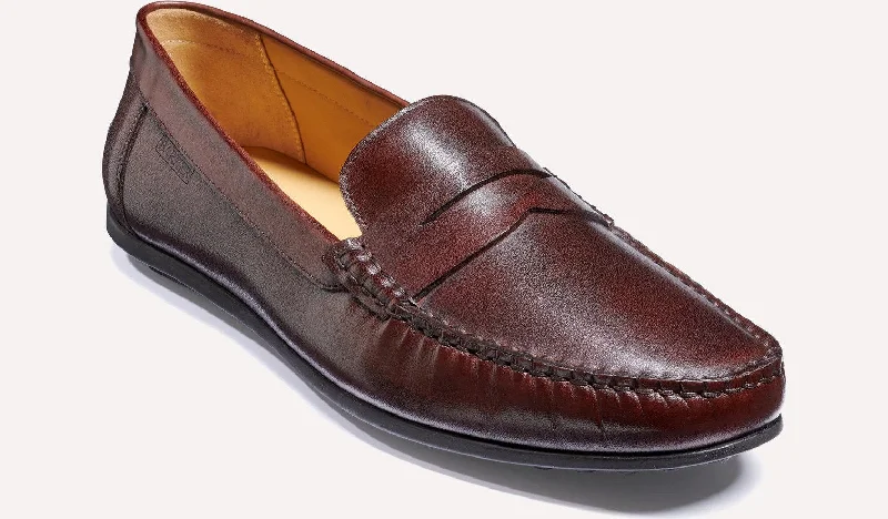 Men's casual shoes with a logo patch on the tongueBarker Jamie Loafers Shoe - Chestnut Hand Painted Men's casual shoes with a logo patch on the tongueBarker Jamie Loafers Shoe - Chestnut Hand Painted