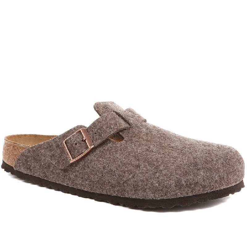 Men's slippers with a memory foam insoleBirkenstock Mule Clogs - BIRK36500 / 322 421 Men's slippers with a memory foam insoleBirkenstock Mule Clogs - BIRK36500 / 322 421