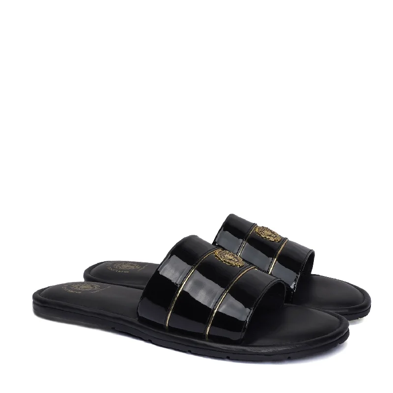 Men's slippers with a decorative pom - pom or tasselBlack Patent Leather Slide-In-Slippers with Signature Metal Lion Men's slippers with a decorative pom - pom or tasselBlack Patent Leather Slide-In-Slippers with Signature Metal Lion