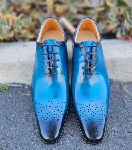 Men's Oxford shoes with a shock - absorbing insole and a leather liningBurnished Calfskin Lace-Up Oxford Ocean Blue Men's Oxford shoes with a shock - absorbing insole and a leather liningBurnished Calfskin Lace-Up Oxford Ocean Blue