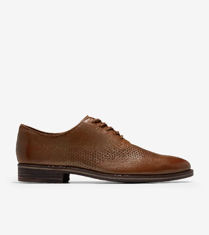 Men's Oxfords in a dark burgundy leather for a unique styleMen's Washington Grand Laser Wingtip Oxfords Men's Oxfords in a dark burgundy leather for a unique styleMen's Washington Grand Laser Wingtip Oxfords