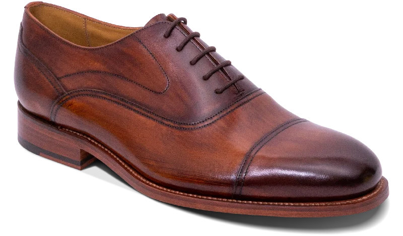 Men's Oxfords with a cap - toe design and a rubber heelCherwell-Hand Brushed Brown