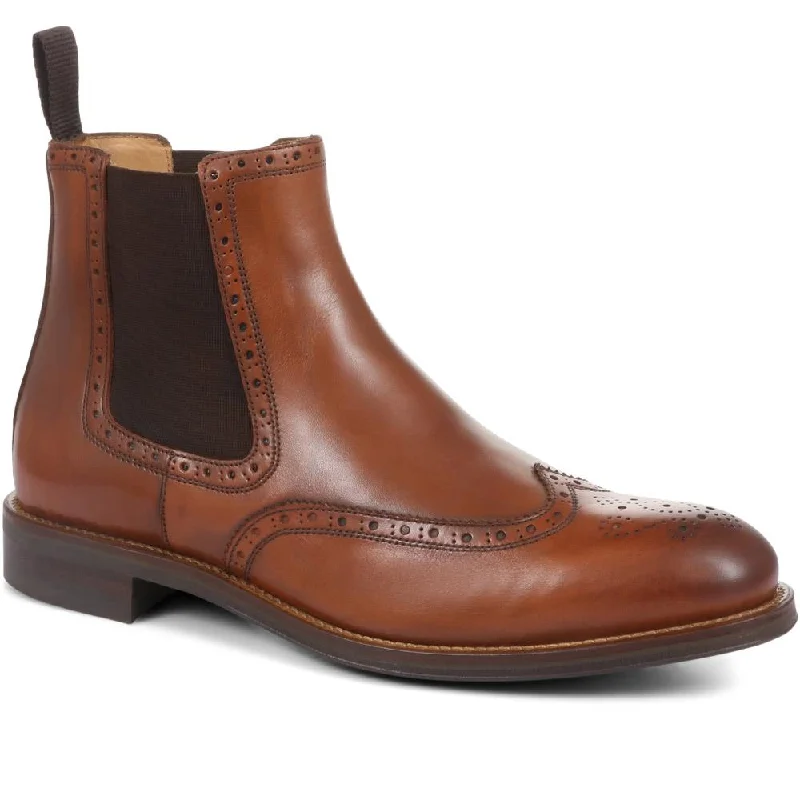 Men's casual shoes with a floral print for a unique styleChigwell Leather Chelsea Boots - CHIGWELL / 321 130