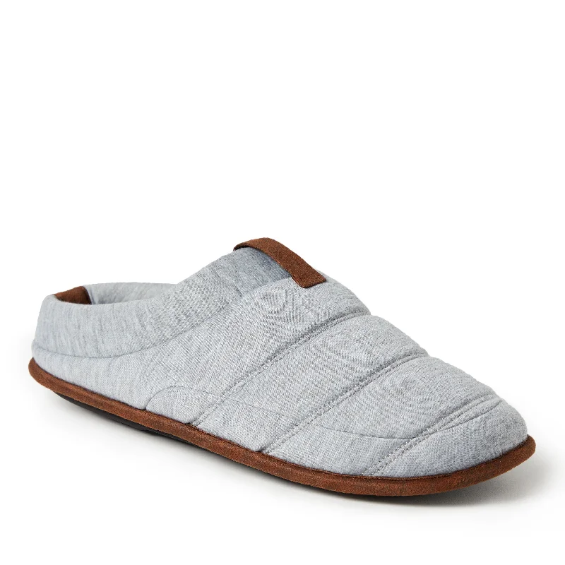 Men's slippers with a non - slip outsole for safetyDearfoams Mens Ashton Quilted Jersey Clog Men's slippers with a non - slip outsole for safetyDearfoams Mens Ashton Quilted Jersey Clog