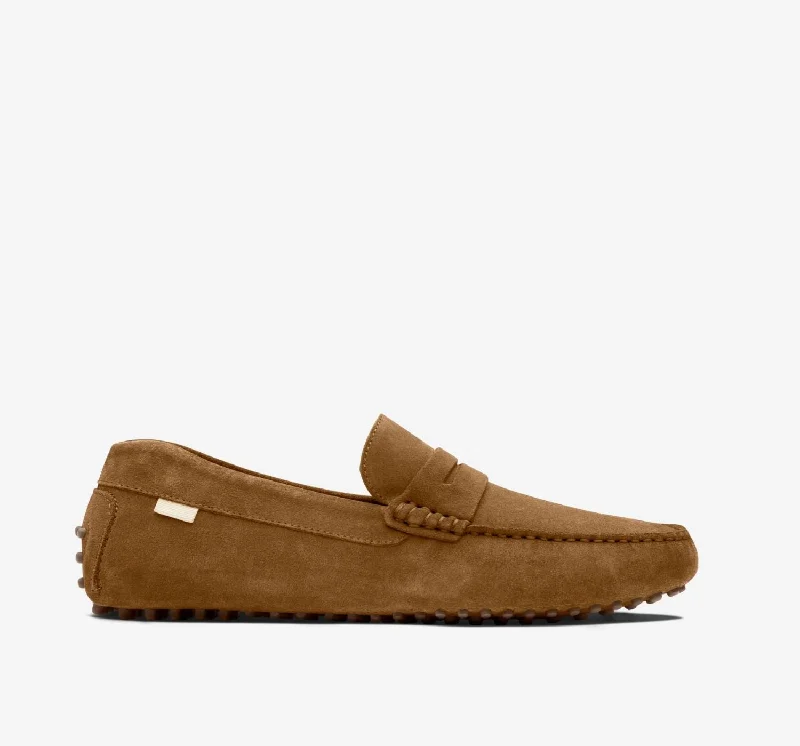 Men's loafers in a neutral color like black or brownDriver | Chestnut