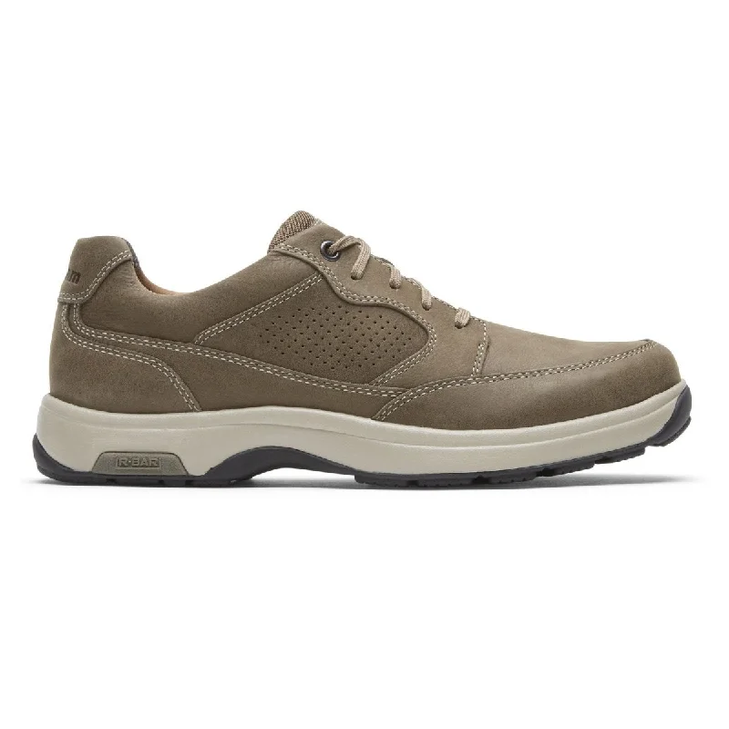 Men's Oxfords with a classic silhouette and a high - shine finishDunham Men's Blucher Breen Nubuck Men's Oxfords with a classic silhouette and a high - shine finishDunham Men's Blucher Breen Nubuck