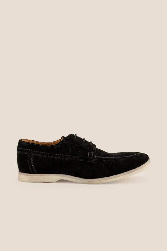 Men's casual shoes with a stretchy side panelEric Black