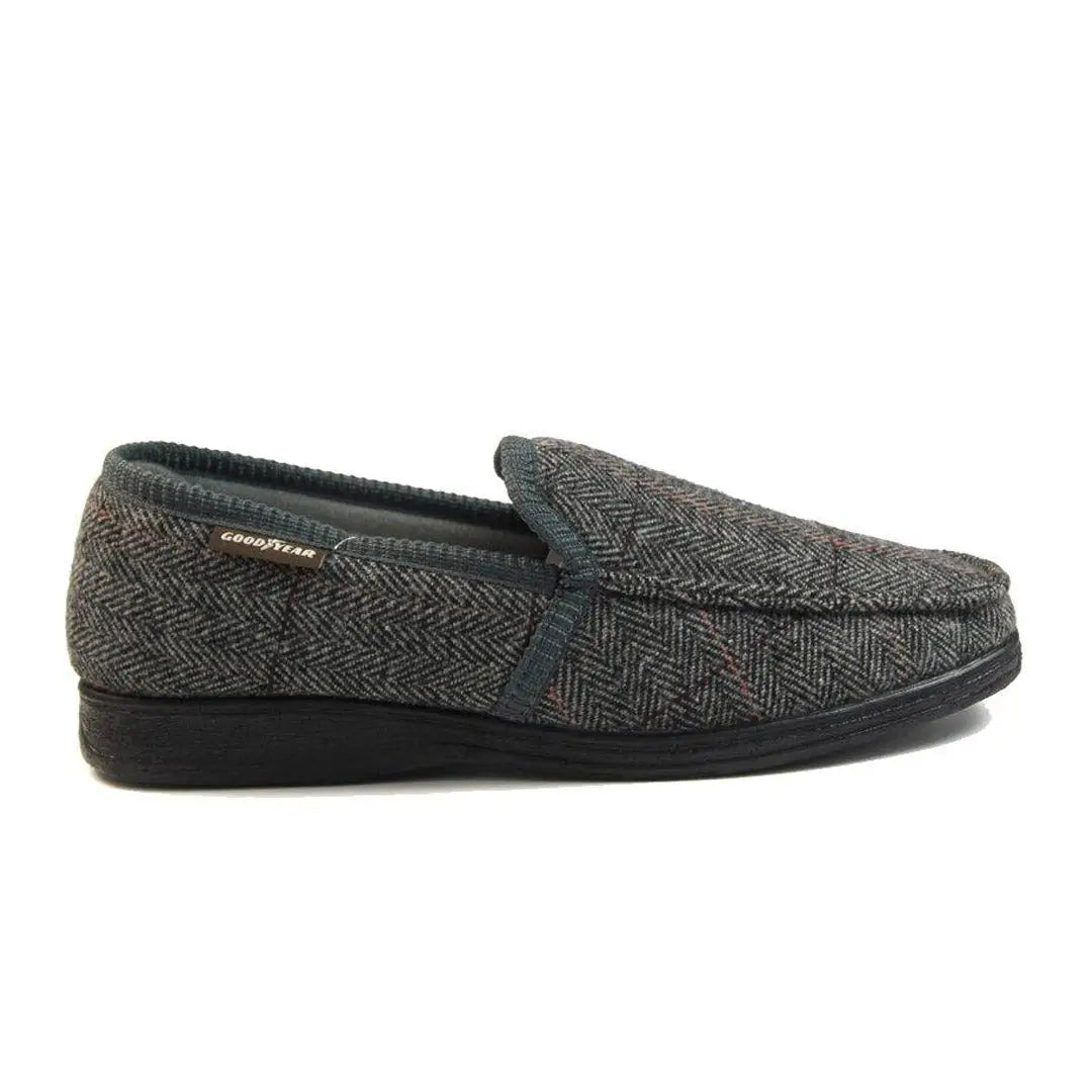 Men's slippers with a padded collar for comfortGoodyear Eisenhower Slippers