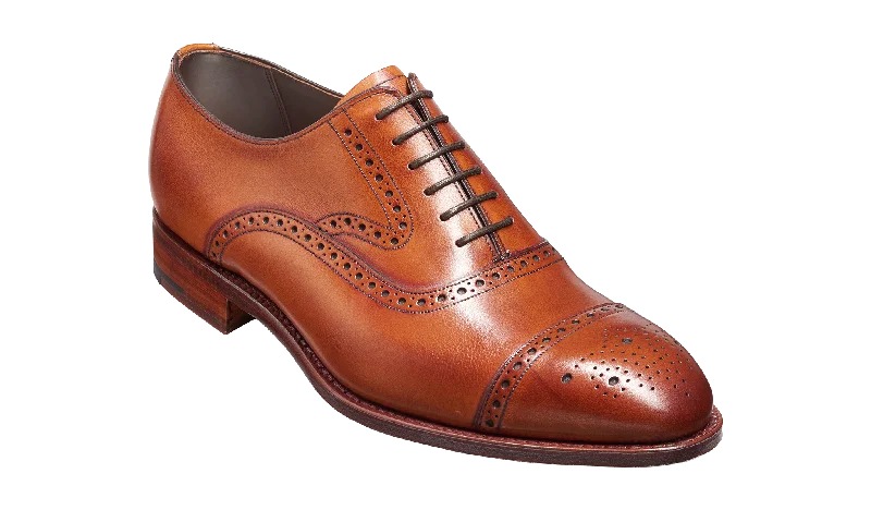 Men's Oxford shoes with a wingtip design and leather soleLerwick - Antique Rosewood Calf Men's Oxford shoes with a wingtip design and leather soleLerwick - Antique Rosewood Calf