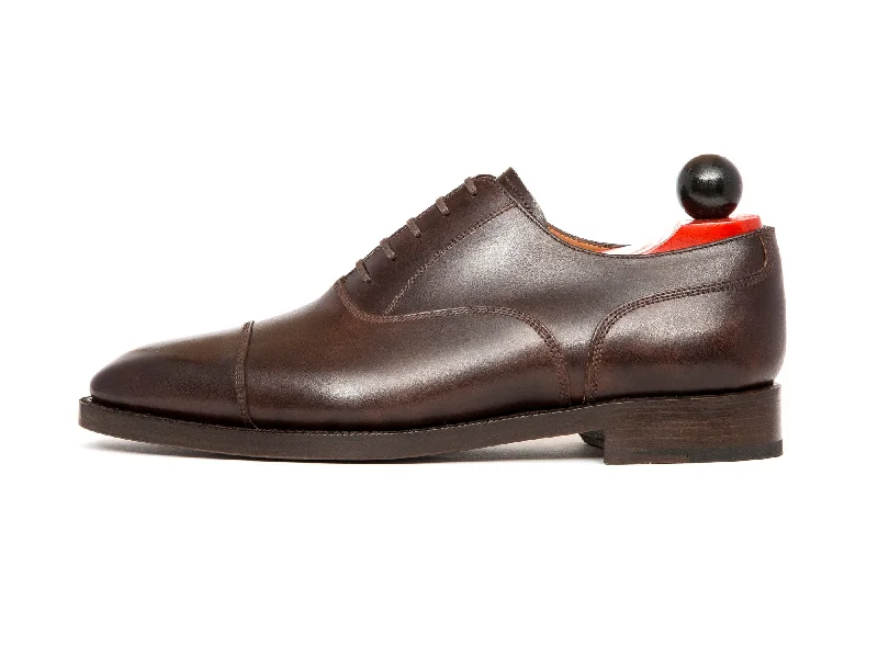 Men's Oxford shoes with a decorative inlay on the toeMagnolia - MTO - Dark Brown Museum Calf - MGF Last - Double Leather Sole Men's Oxford shoes with a decorative inlay on the toeMagnolia - MTO - Dark Brown Museum Calf - MGF Last - Double Leather Sole