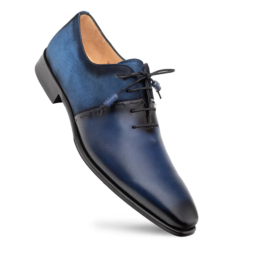 Men's Oxford shoes with a wingtip design and leather soleMezlan Colomer 21342 Navy/Cobalt Calf/Suede Oxfords Men's Oxford shoes with a wingtip design and leather soleMezlan Colomer 21342 Navy/Cobalt Calf/Suede Oxfords
