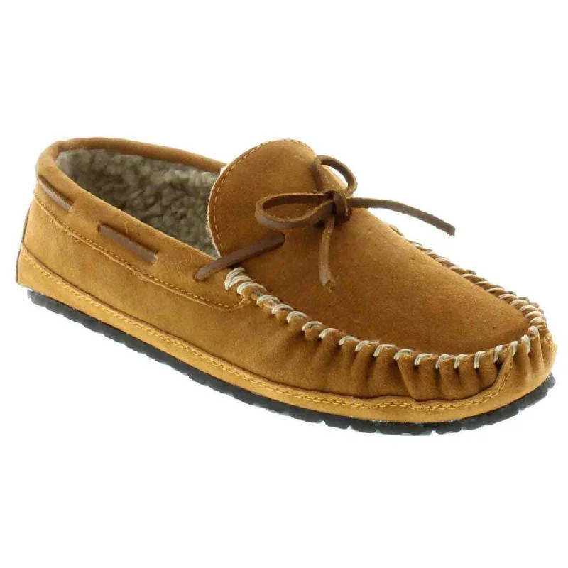Men's plush slippers with a faux fur liningMinnetonka Men's 4154 Casey Slipper Tan Suede Men's plush slippers with a faux fur liningMinnetonka Men's 4154 Casey Slipper Tan Suede