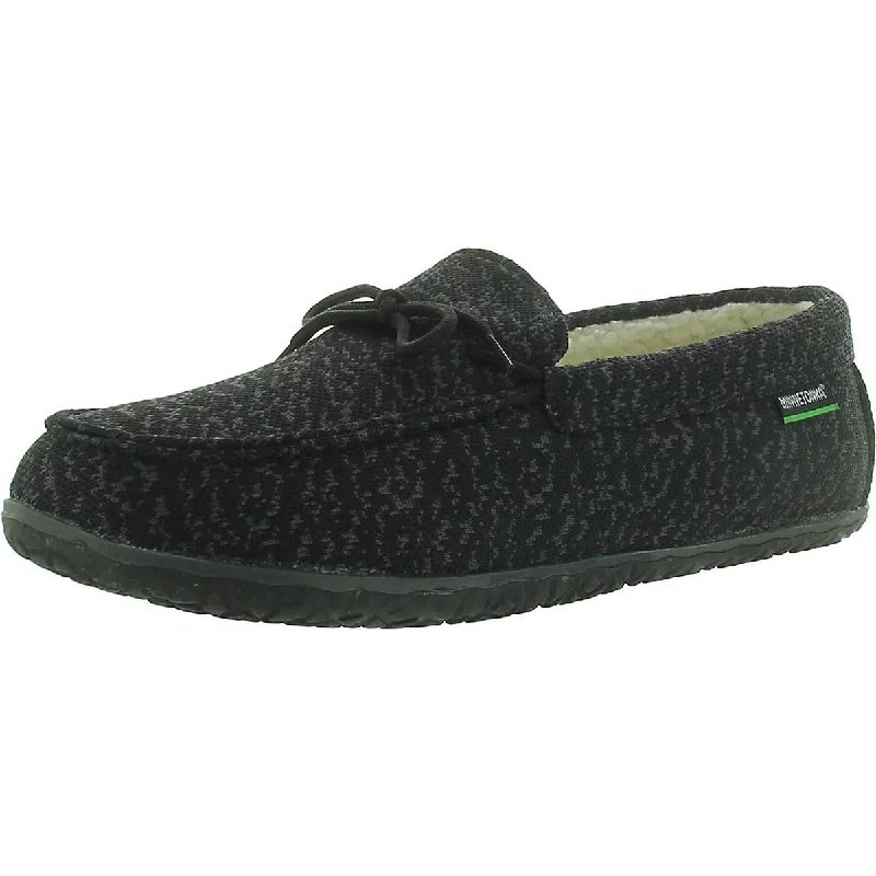 Men's slippers with a stretchy side panel for a better fitMinnetonka Mens Eco Oak Moccasin Slip On Moccasin Slippers Men's slippers with a stretchy side panel for a better fitMinnetonka Mens Eco Oak Moccasin Slip On Moccasin Slippers