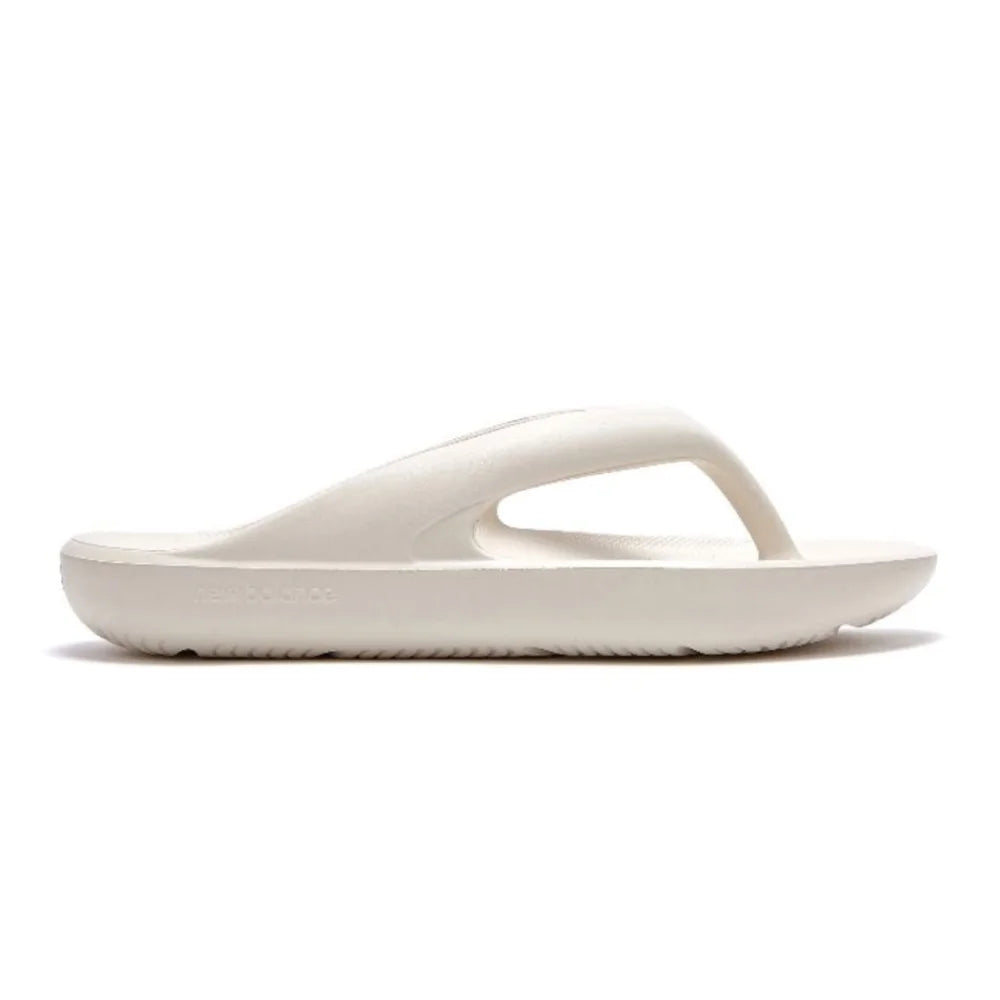 Men's slippers with a shock - absorbing midsoleNew Balance x Taw Toe 5601 Pool Slides - IVY Men's slippers with a shock - absorbing midsoleNew Balance x Taw Toe 5601 Pool Slides - IVY