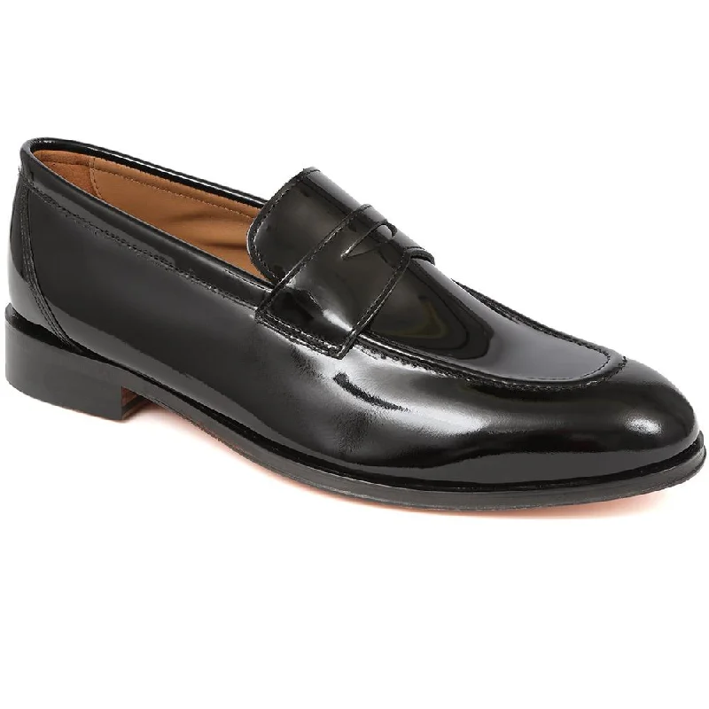 Men's loafers with a moc - toe designRake Leather Loafers - RAKE / 325 092