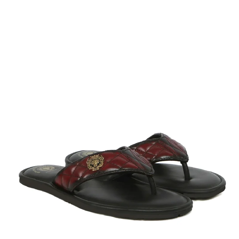 Men's slippers with a padded collar for comfortQuilted V-Strap Slippers with Padded Base in Wine Leather Men's slippers with a padded collar for comfortQuilted V-Strap Slippers with Padded Base in Wine Leather