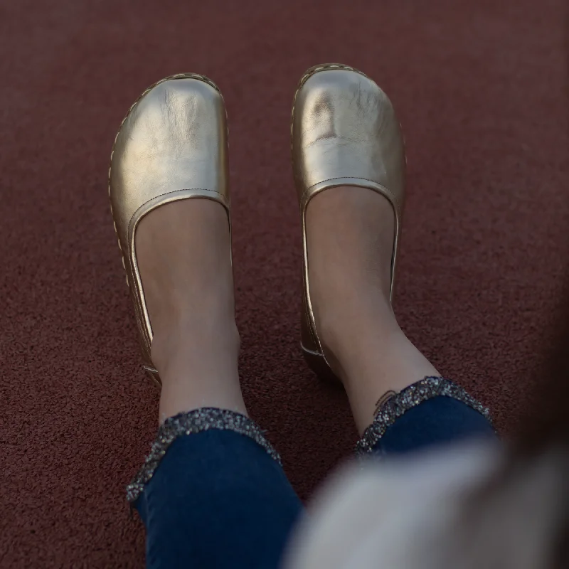 Men's barefoot shoes crafted from recycled materials for eco - friendlinessHandmade Barefoot Leather Shoes for Women in Gold Men's barefoot shoes crafted from recycled materials for eco - friendlinessHandmade Barefoot Leather Shoes for Women in Gold