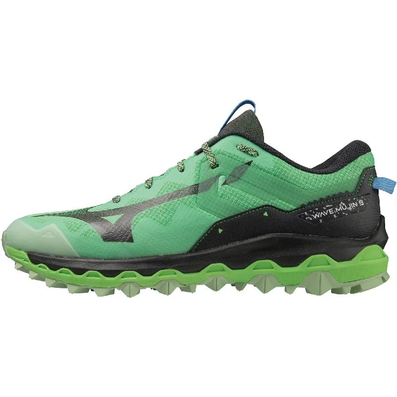 Men's lightweight running shoes with a mesh upperMizuno Wave Mujin 9 Mens Trail Running Shoes - Green Men's lightweight running shoes with a mesh upperMizuno Wave Mujin 9 Mens Trail Running Shoes - Green