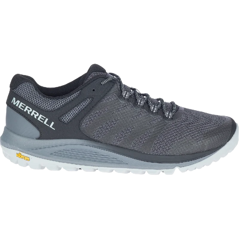Men's running shoes with a sock - like fitMen's Nova 2