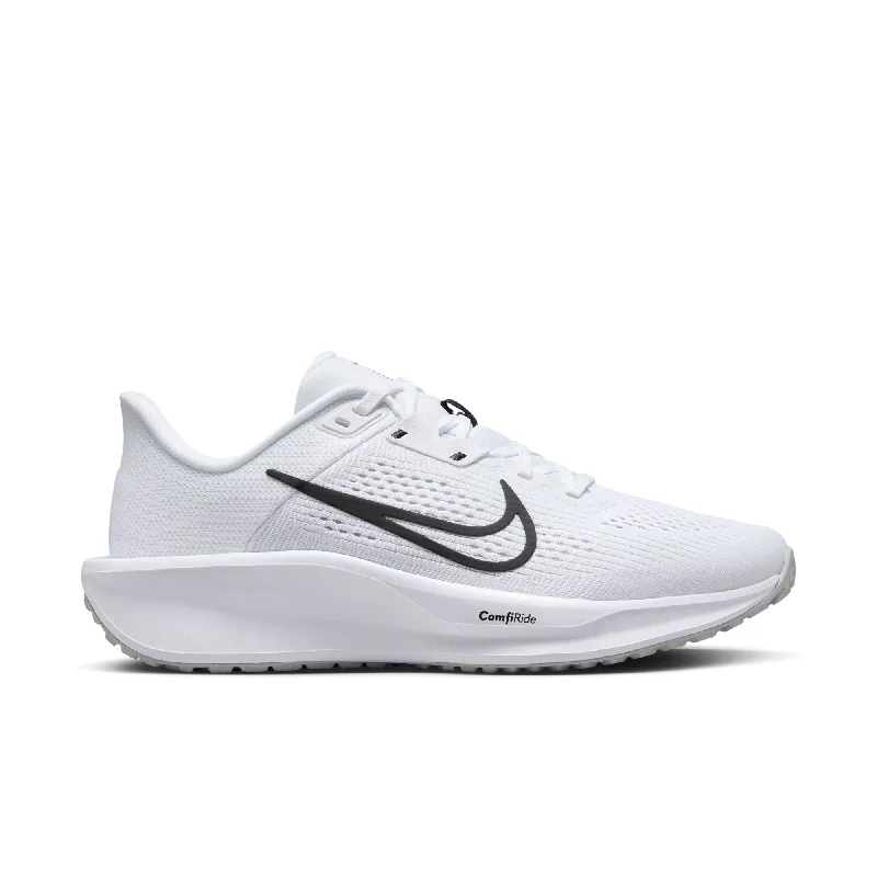 Men's running shoes with a high - energy return midsoleWomen's Nike Quest 6