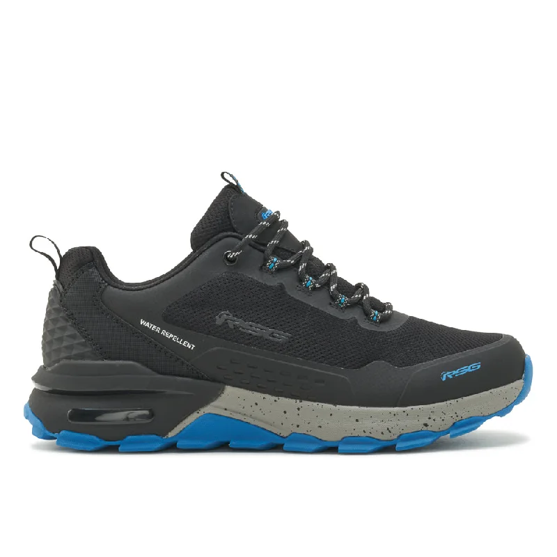 Men's walking shoes with a waterproof membrane for wet conditionsCANYON