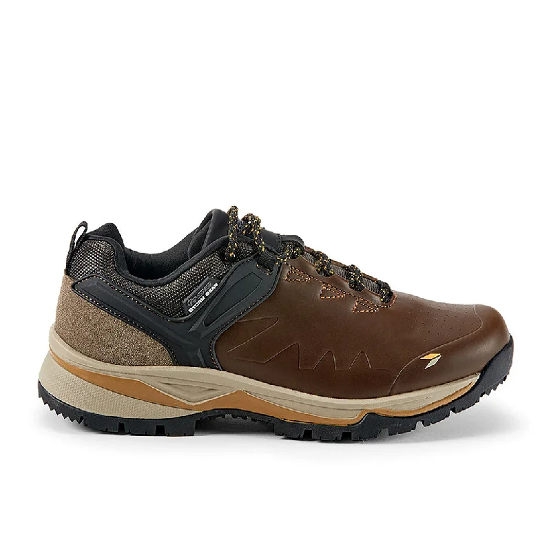 Men's walking shoes with a supportive midfoot strapDeliverence Xt