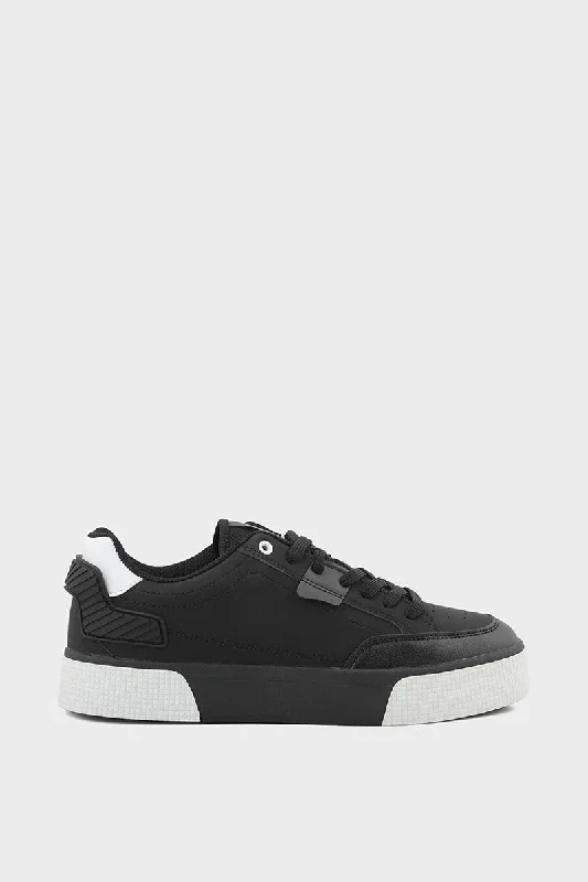 Men's sneakers with a lace - up closure and a tongueMen Casual Sneakers M54051-Black Men's sneakers with a lace - up closure and a tongueMen Casual Sneakers M54051-Black