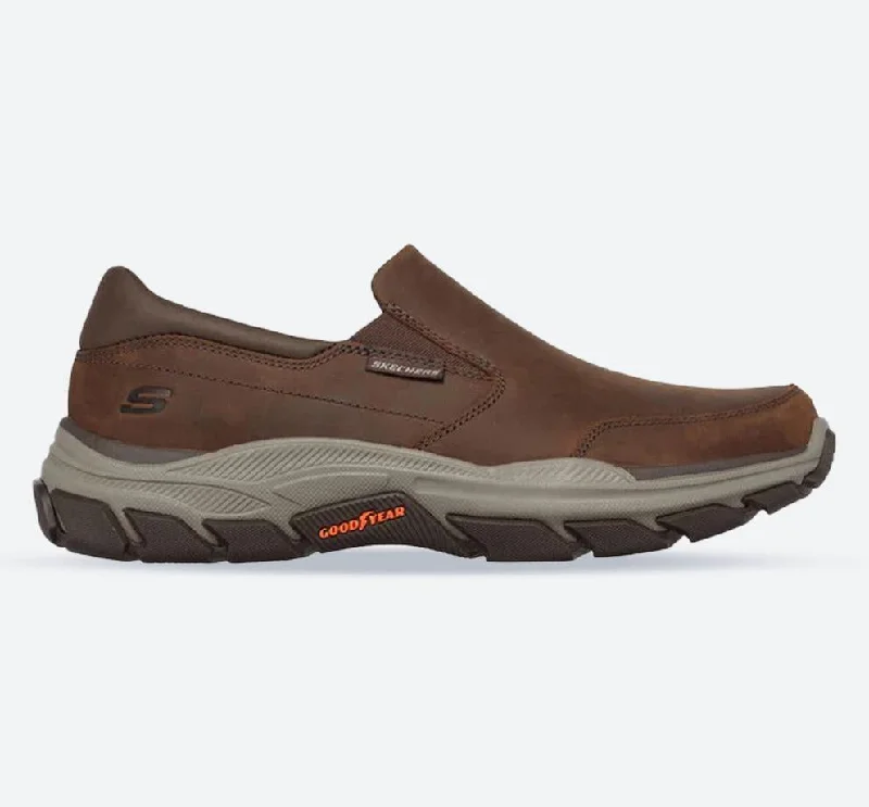 Men's sneakers with a cushioned midsole for comfortMen's Wide Fit Skechers 204480 Respected Calum Walking Sneakers - Cocoa Men's sneakers with a cushioned midsole for comfortMen's Wide Fit Skechers 204480 Respected Calum Walking Sneakers - Cocoa
