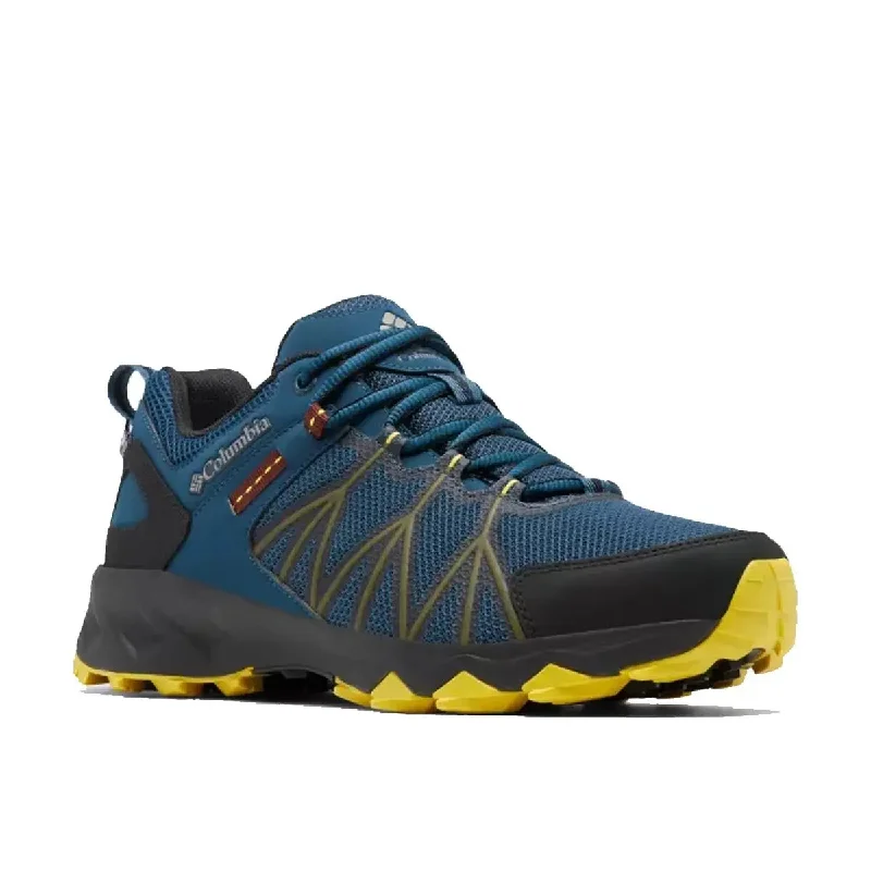 Men's walking shoes with a brightly colored designPeakfreak™ II Outdry - Petrol Blue