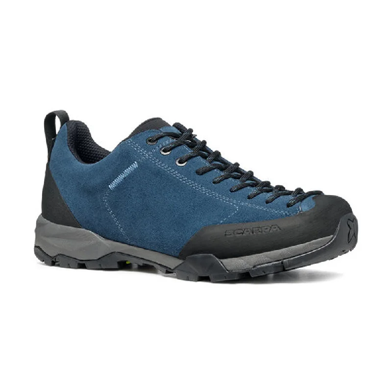 Men's hiking boots with a Vibram sole for tractionScarpa Mojito Trail GTX Wide Hiking Shoe Men's Men's hiking boots with a Vibram sole for tractionScarpa Mojito Trail GTX Wide Hiking Shoe Men's