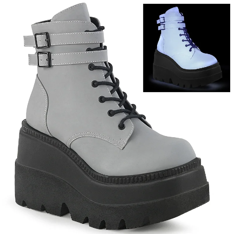 Camouflage men's ankle boots for a military - inspired styleShaker-52
